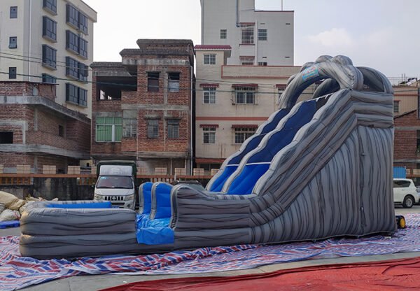 inflatable water slide