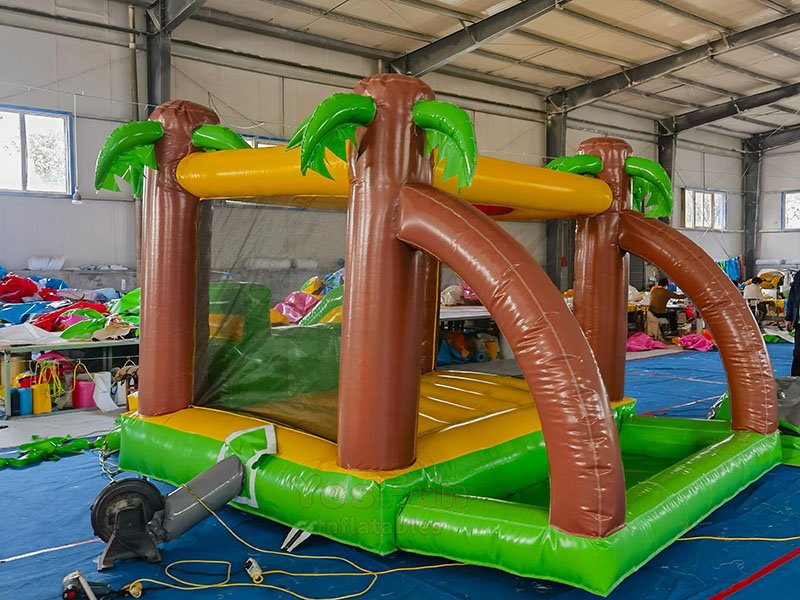 B030c inflatable jumping castle