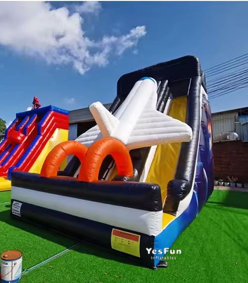 DS154a inflatable slide