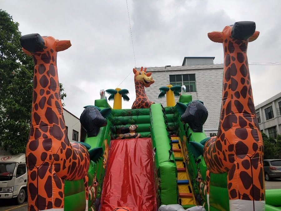 DS177f 拷贝 inflatable forest slide