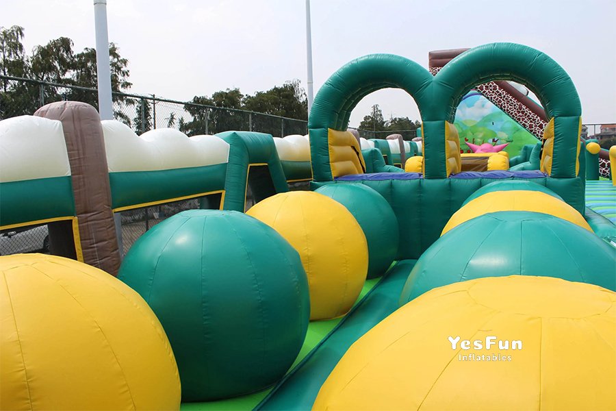 TP033c 拷贝 giant inflatable theme park
