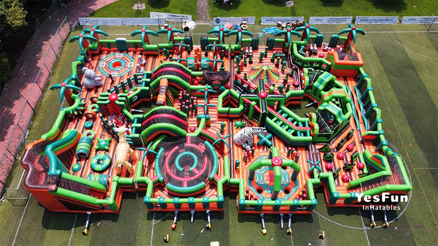 TP034b 拷贝 inflatable playground