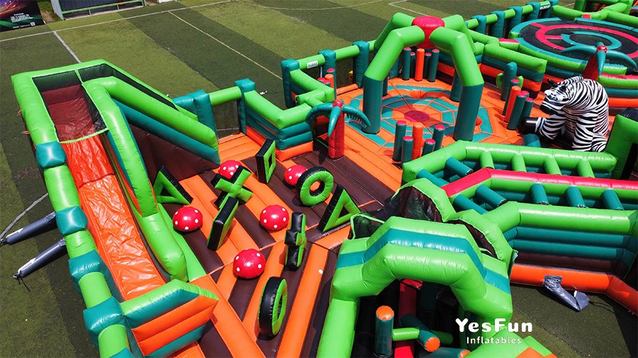TP034c 拷贝 inflatable playground