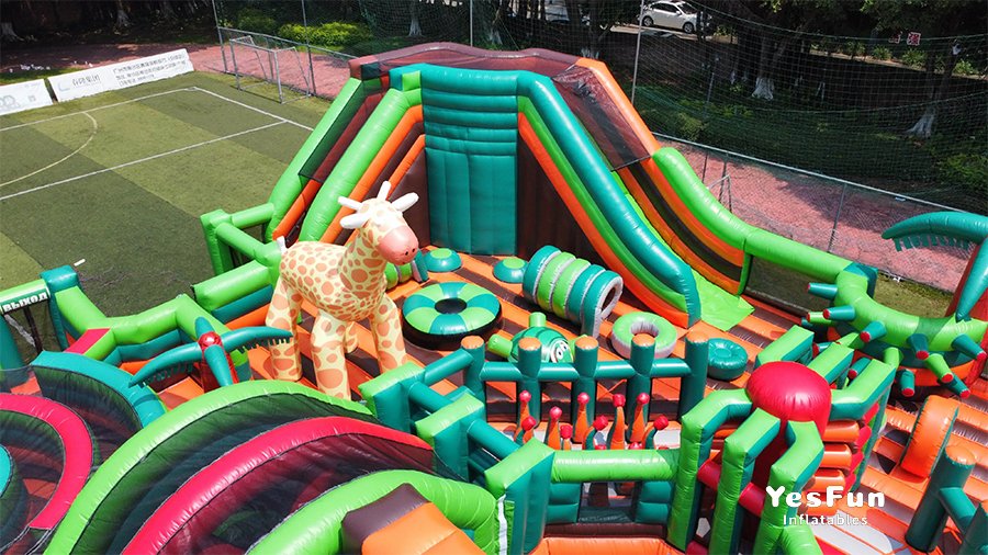 TP034d 拷贝 inflatable playground